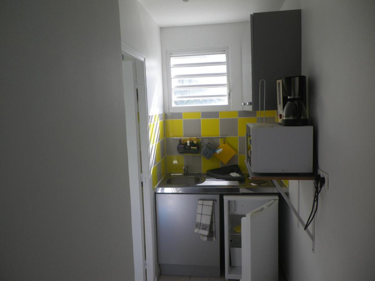Immeuble Nebot Apartment Grand-Bourg  Bagian luar foto